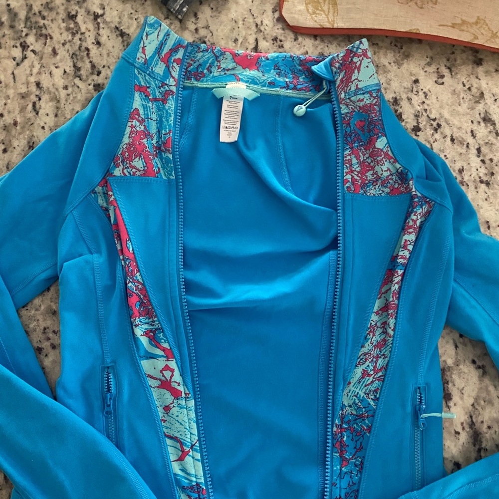Ivviva zip up